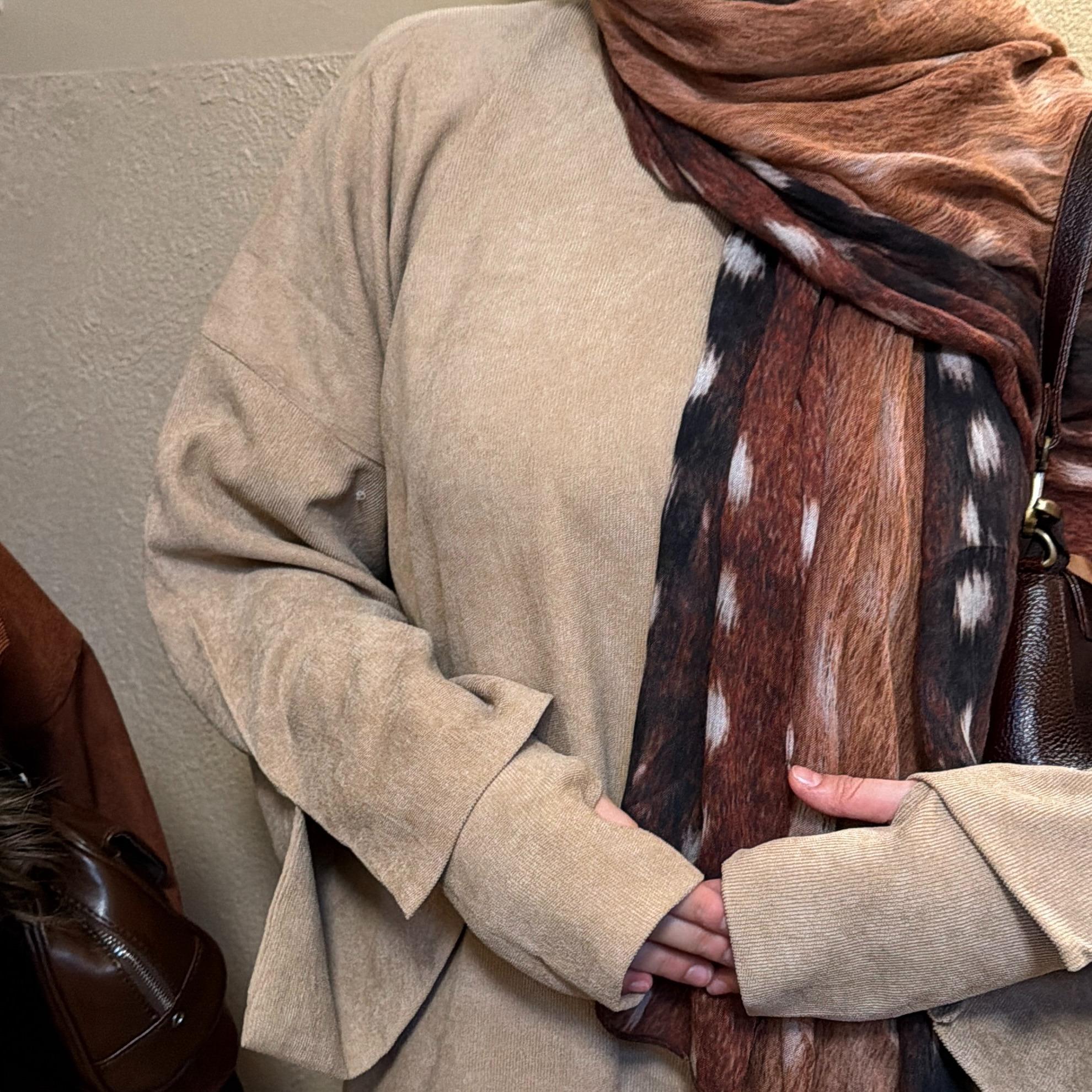 Ribbed Abaya with Gloves and Matching Hijab