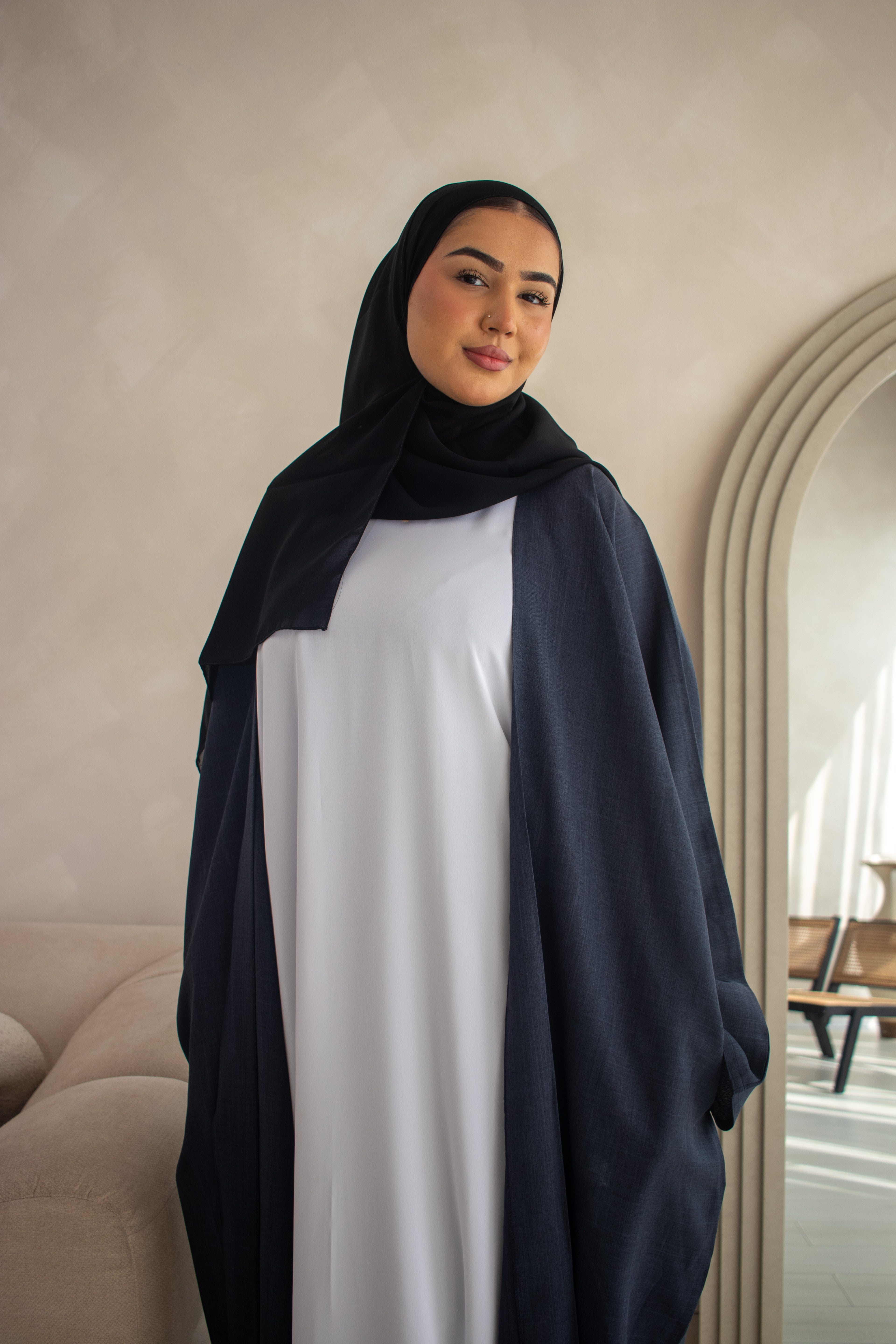 Batwing Linen DESIGN Abaya with Pockets - Women's Muslim Clothing
