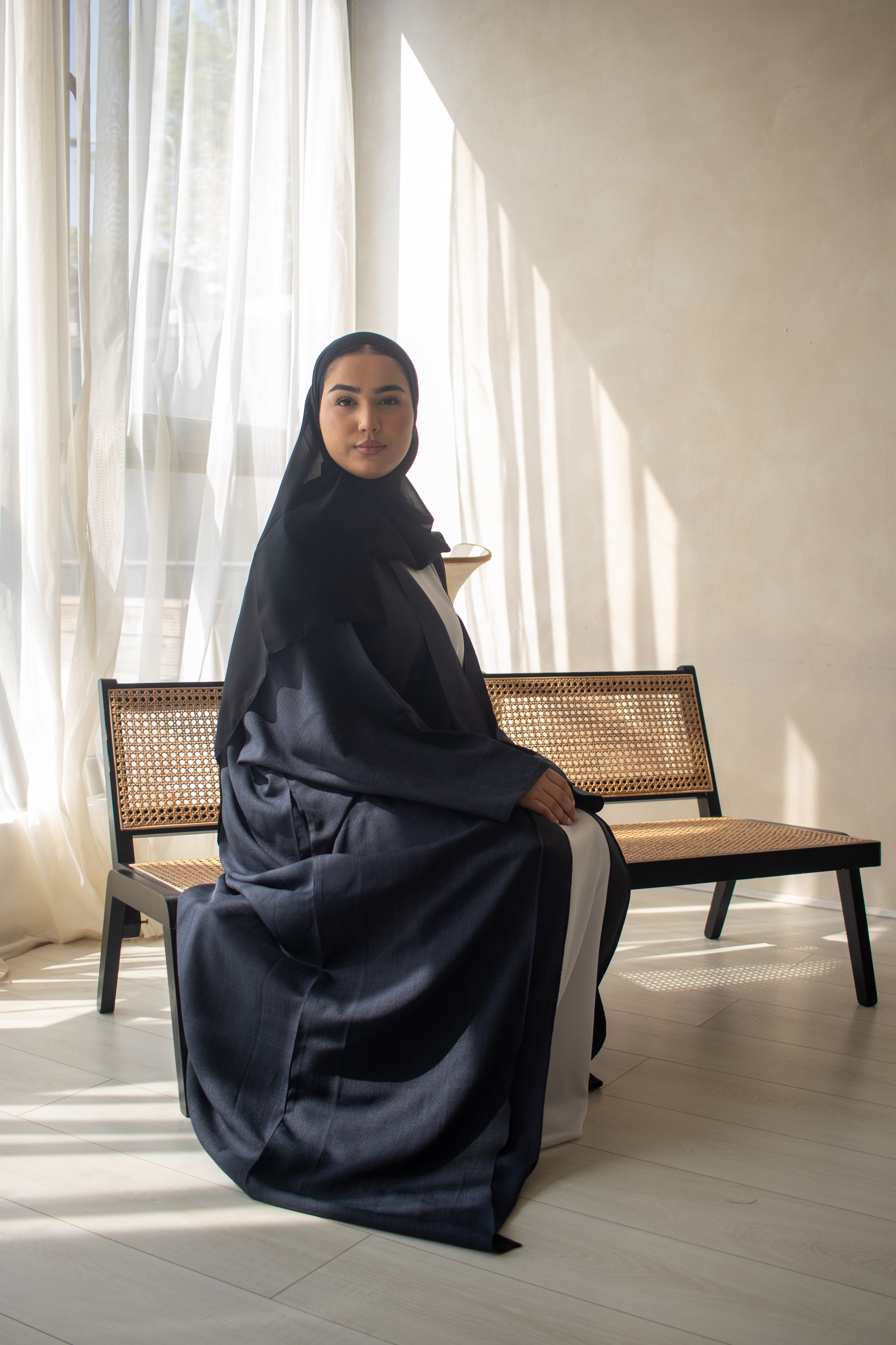 Batwing Linen DESIGN Abaya with Pockets - Women's Muslim Clothing