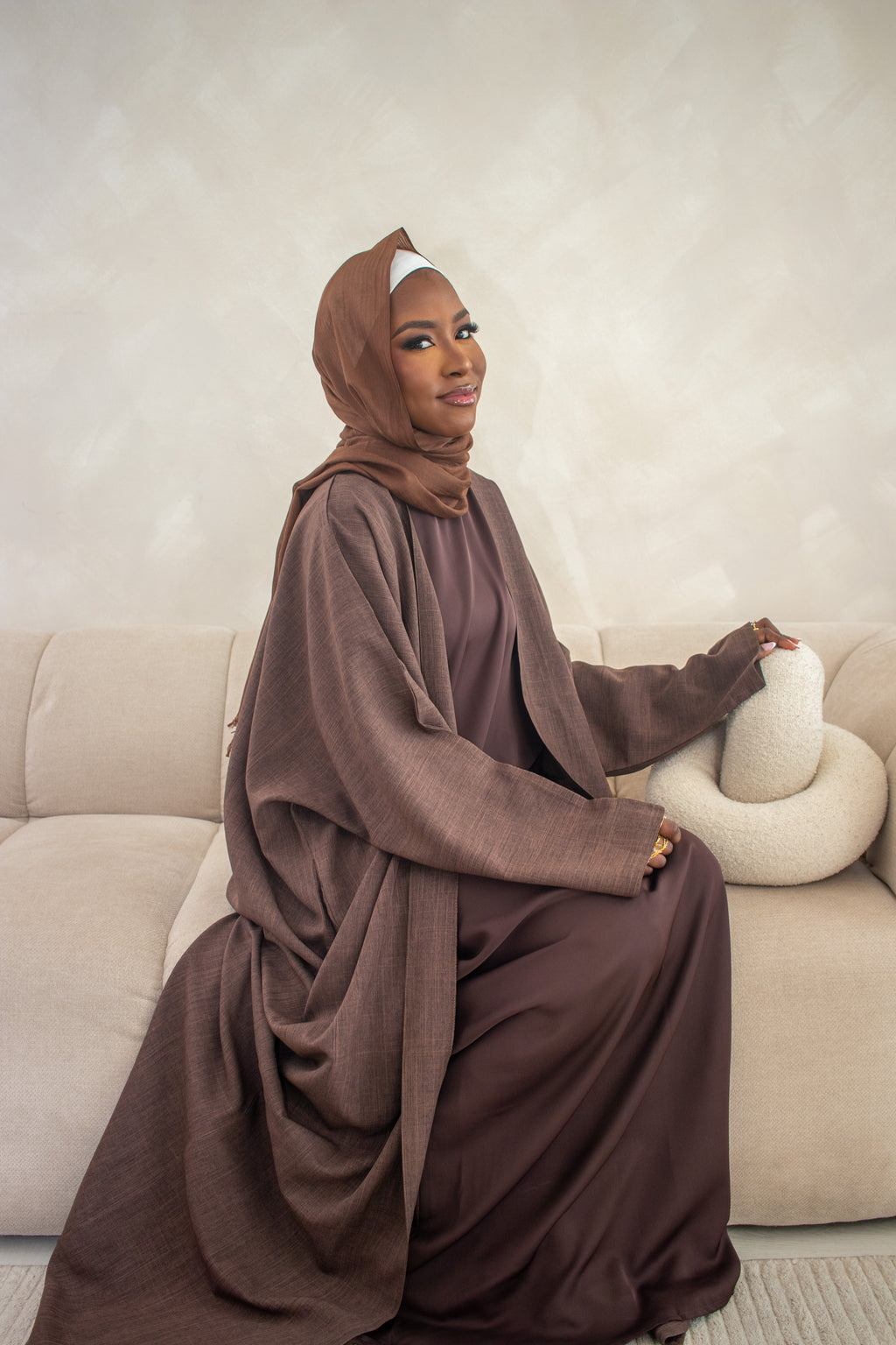 Batwing Linen DESIGN Abaya with Pockets - Women's Muslim Clothing