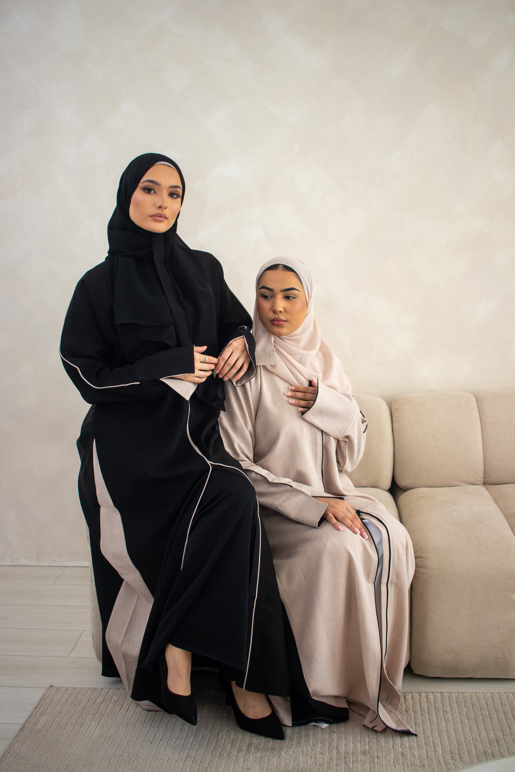 Linen DESIGN Abaya Cream Black with Hijab and Buttons