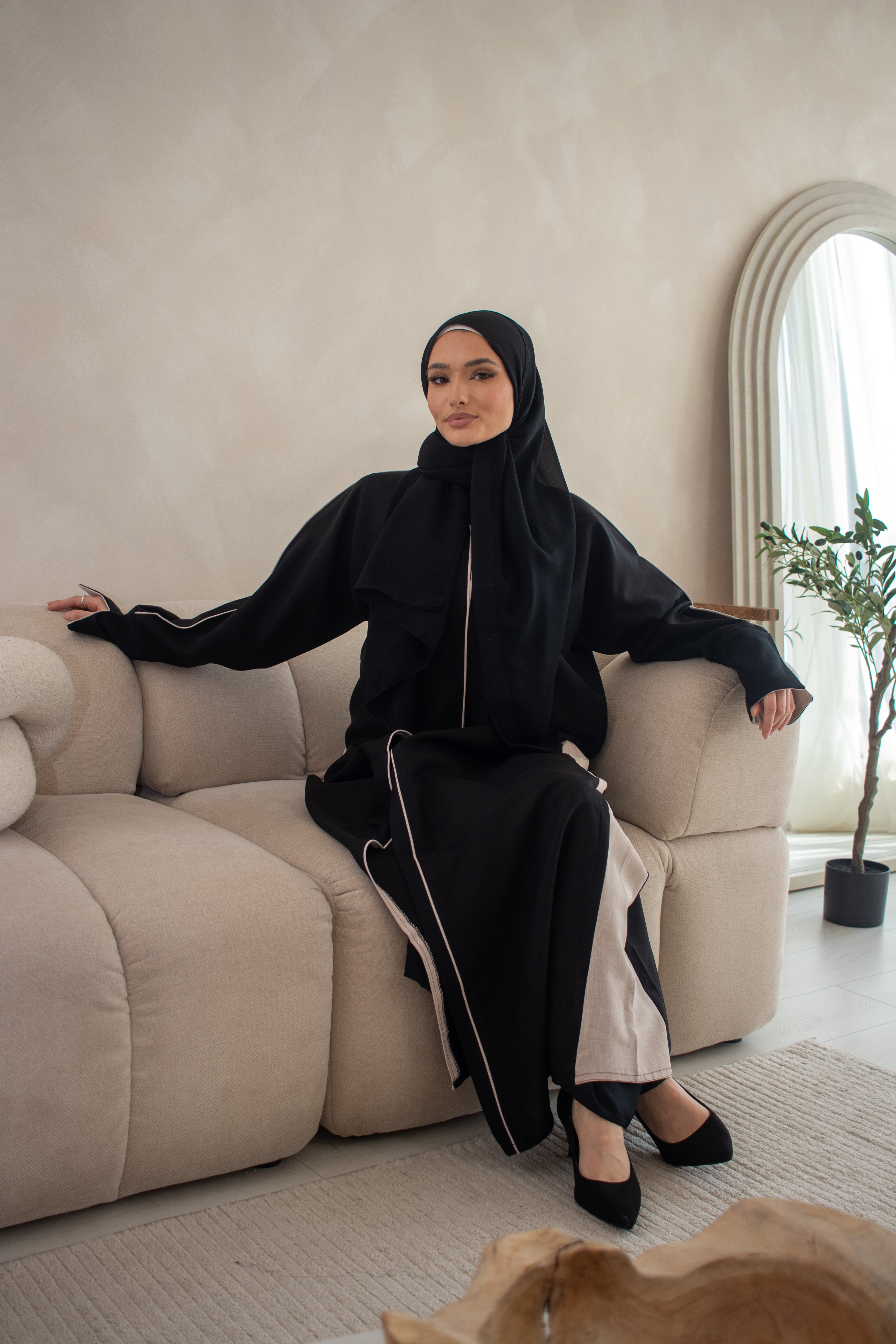 Linen DESIGN Abaya Cream Black with Hijab and Buttons