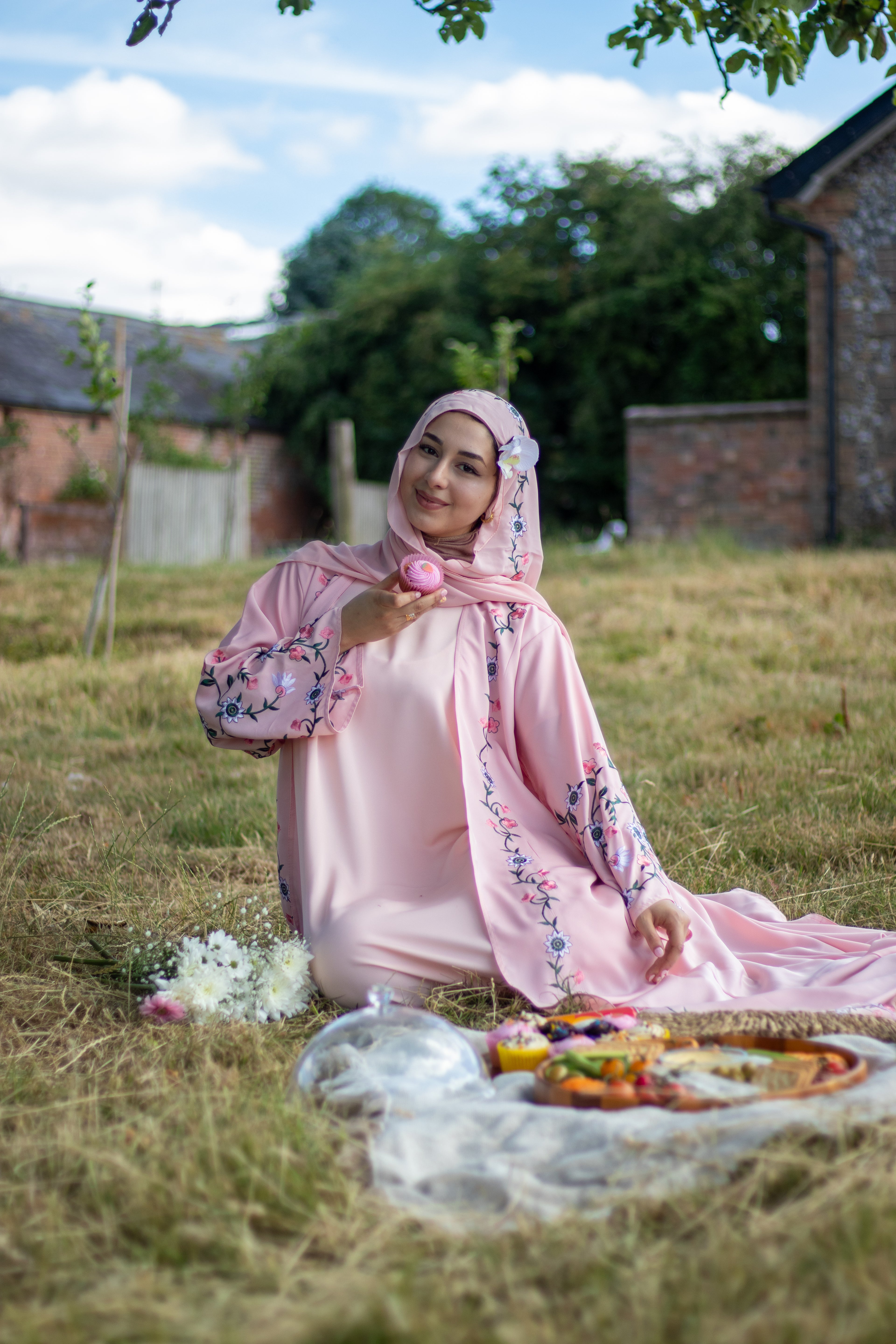 Summer 4 Piece Set Flower Embroidery Abaya Muslim Fashion