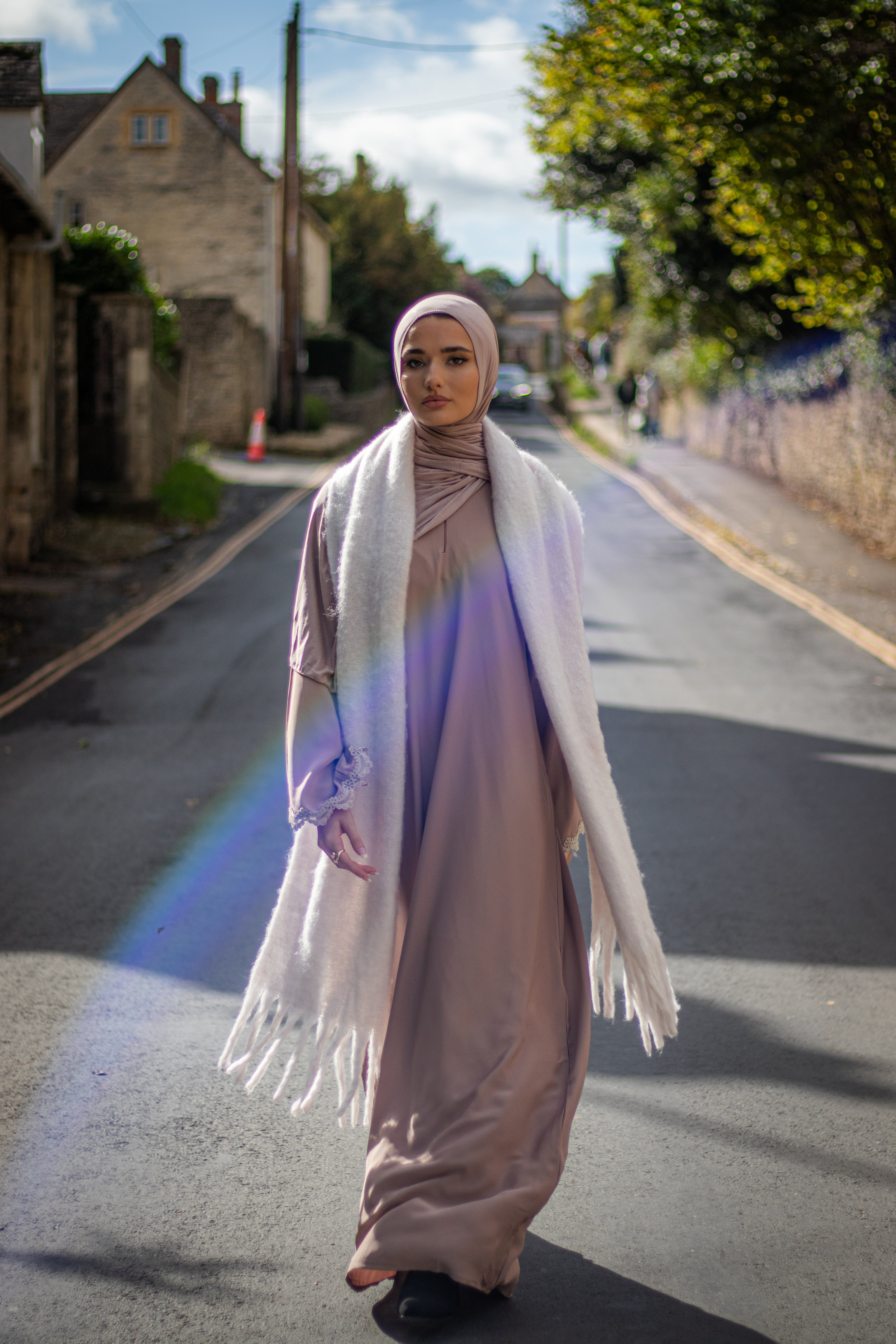 Nida Closed Pink Abaya with Lace and Jersey Hijab