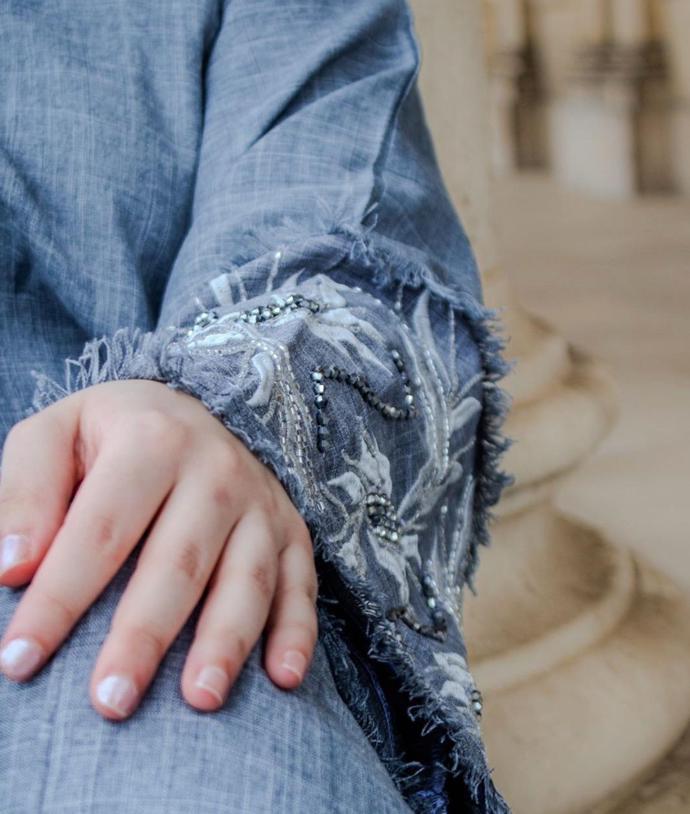Enaaqa Abaya Grey Embellishments Sleeves