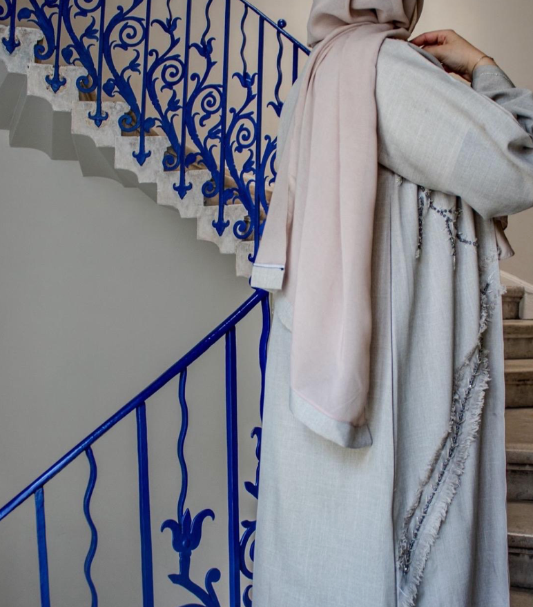 Noona Open Abaya Linen Embellishments Front