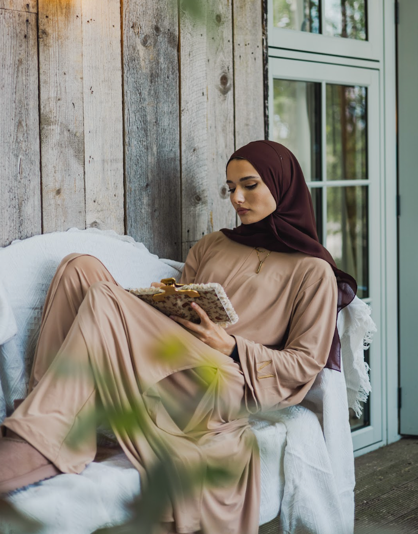 Amelia Abaya and Trousers Set