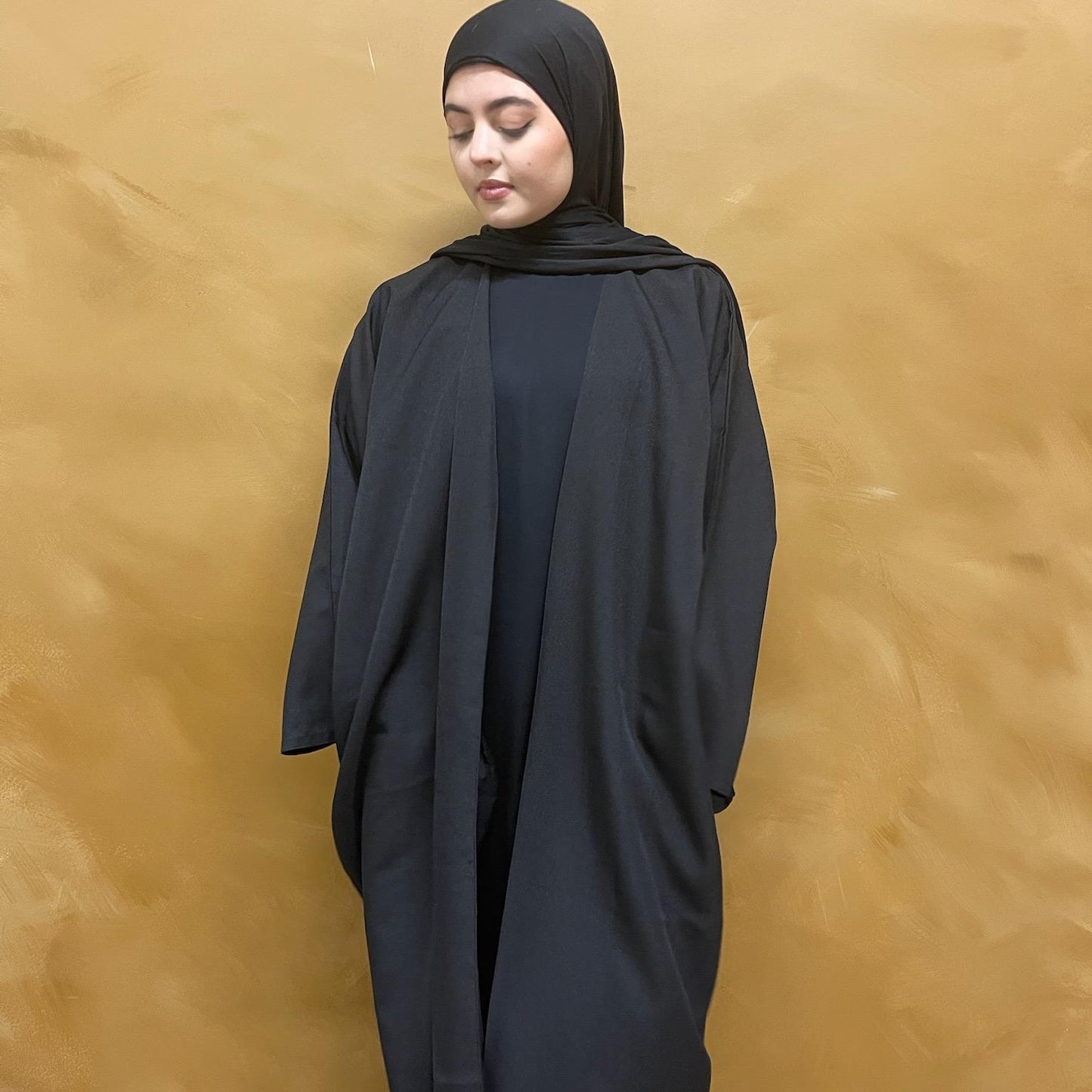 Batwing Linen DESIGN Abaya with Pockets - Women's Muslim Clothing